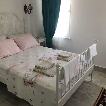 مايلوس أوتيل بوزجادا المظهر الخارجي الصورة